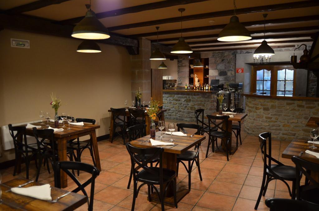 Doneztebe Hostal Ameztia מראה חיצוני תמונה