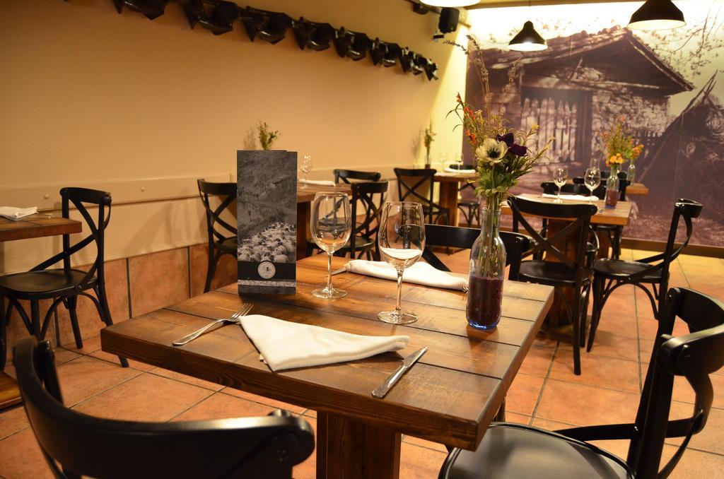 Doneztebe Hostal Ameztia מראה חיצוני תמונה
