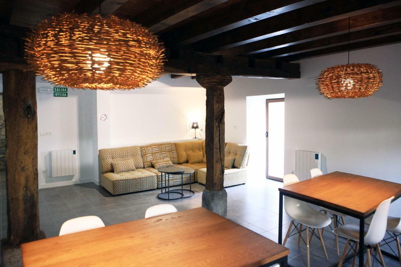 Doneztebe Hostal Ameztia מראה חיצוני תמונה